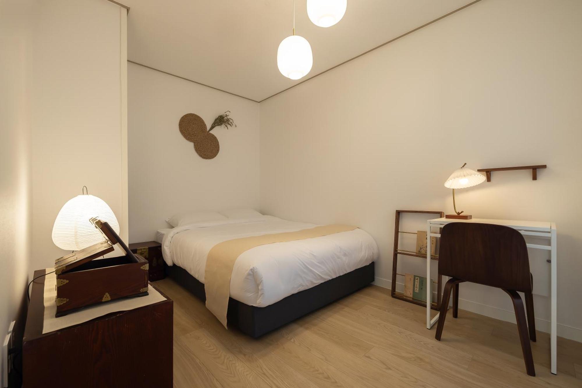 Apartment Modern Hanok Seoul