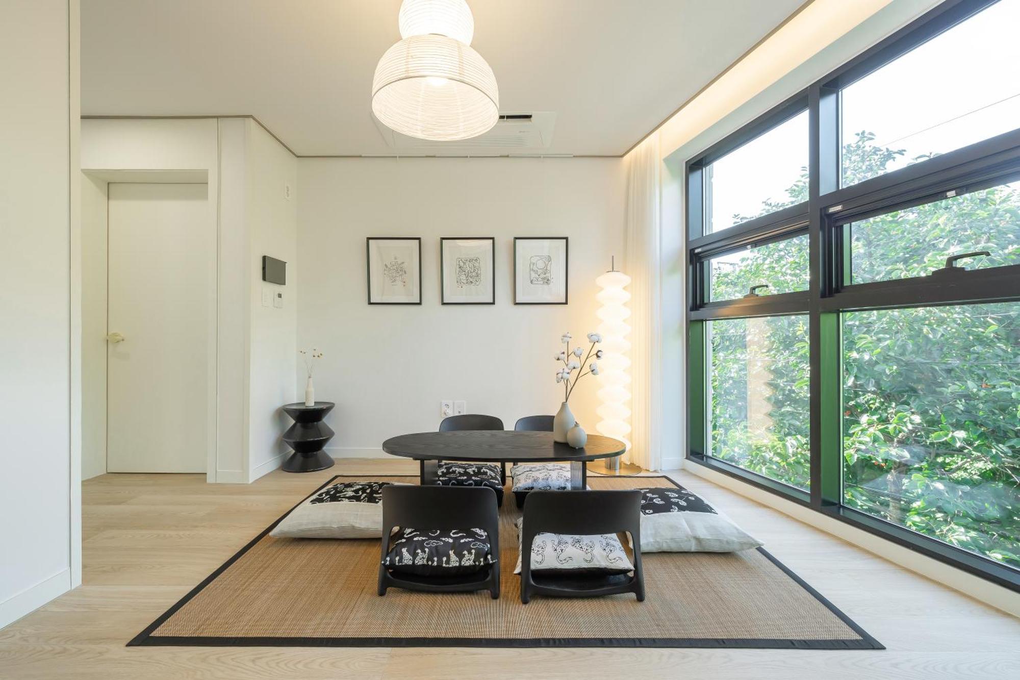 Modern Hanok Seoul